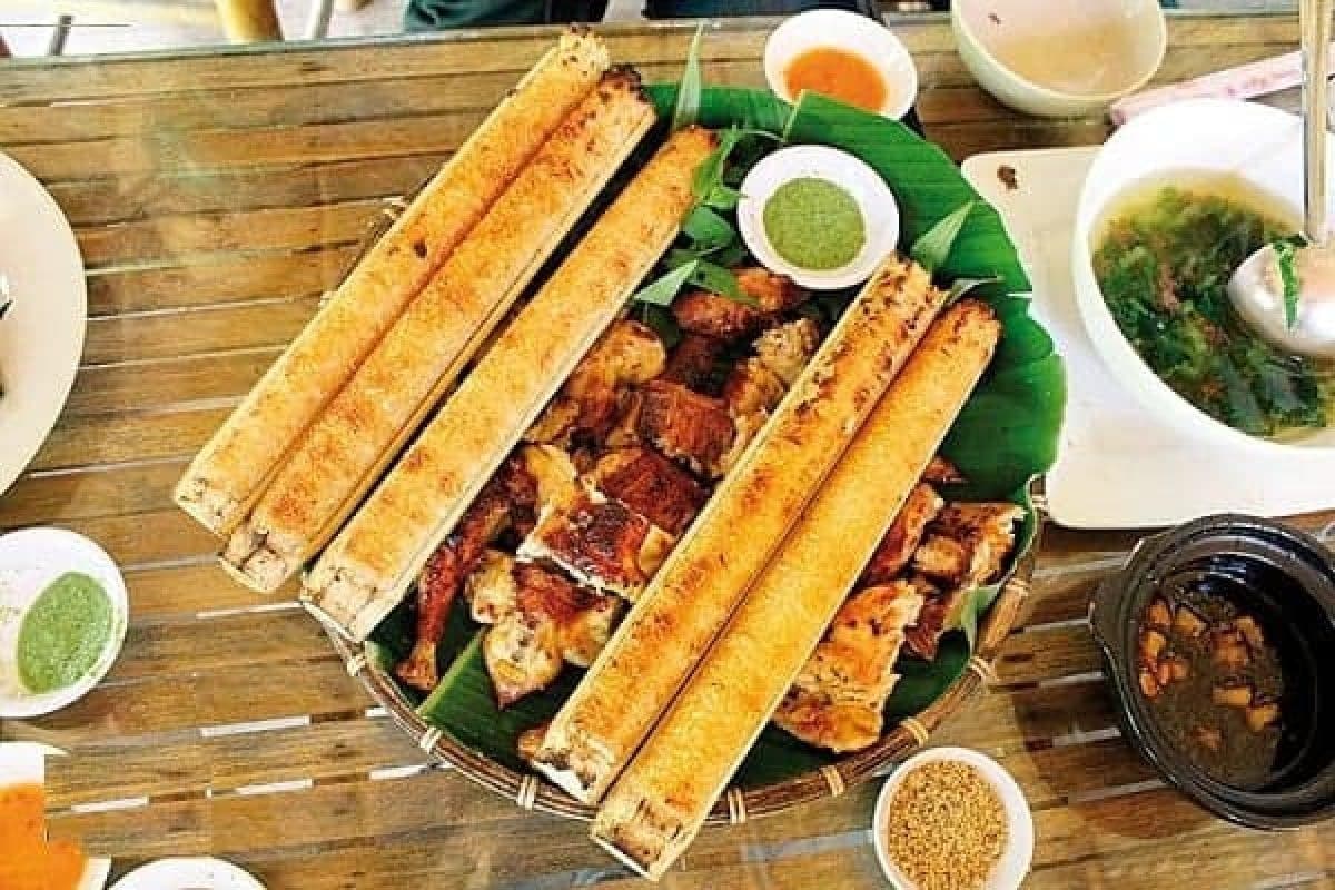 Cơm Lam Bắc Bộ